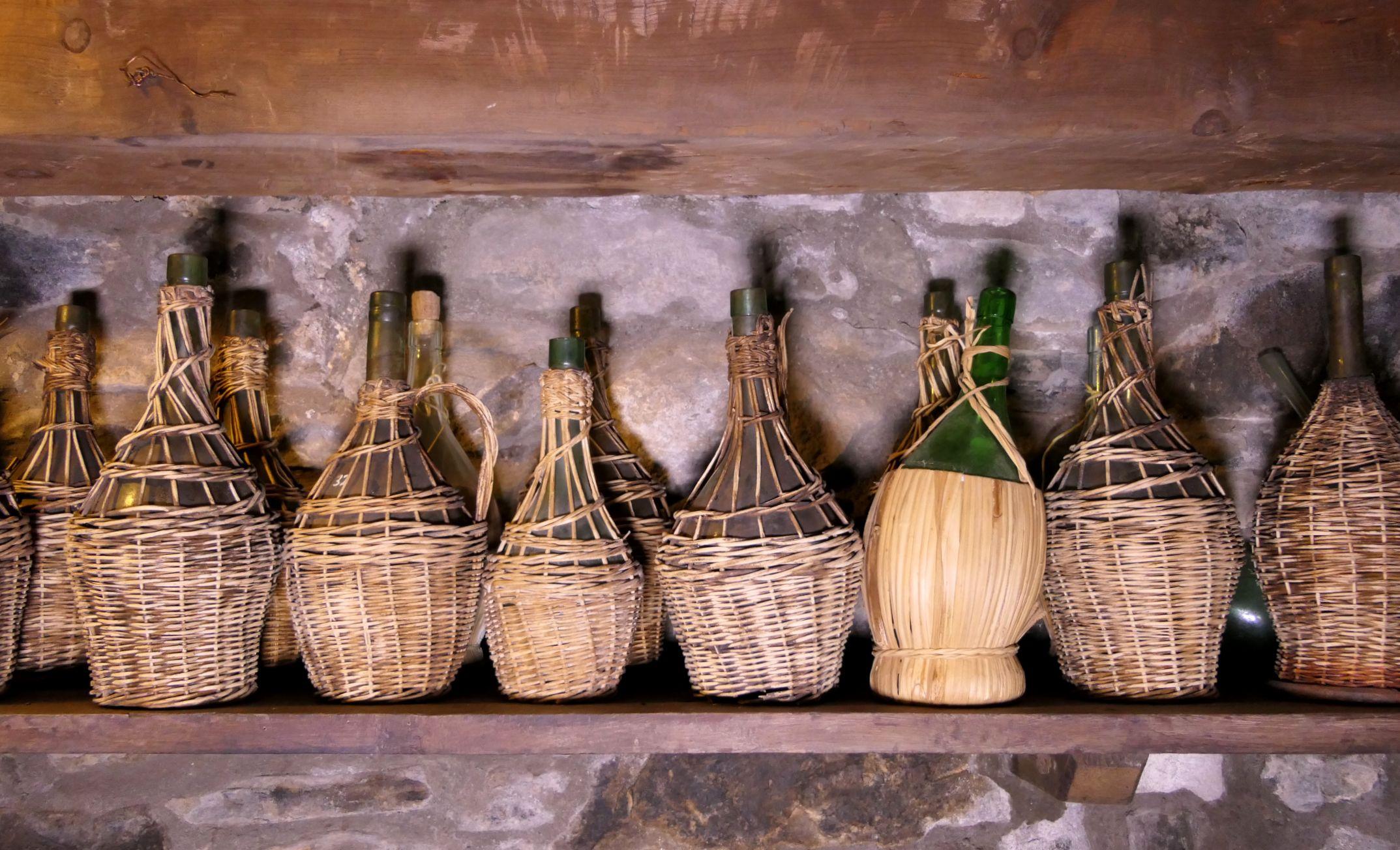 Fiaschi Museo etnografico San Pellegrino in Alpe